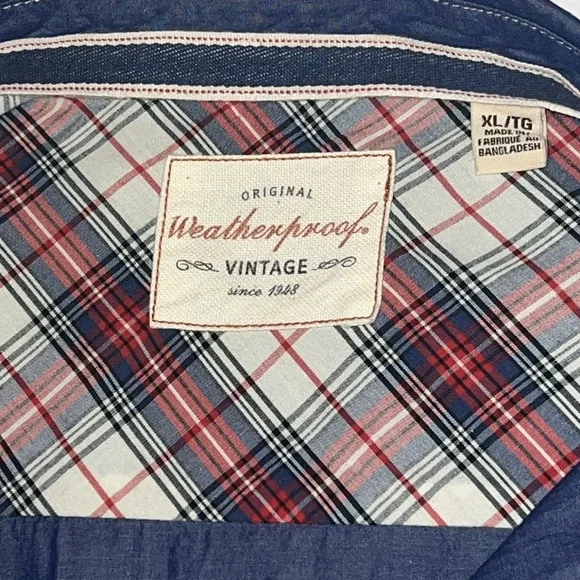 MEN’S BUTTON UP SHIRT (XL) - Picture 10 of 11